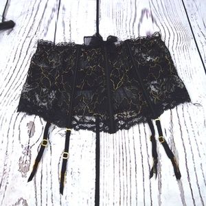 Victoria's Secret Very Sexy Lacy Waist Cincher